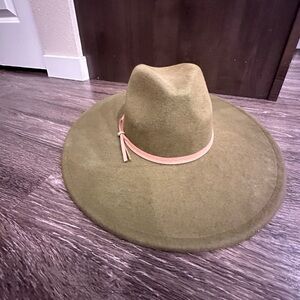 Universal Thread Olive Green Felt Hat